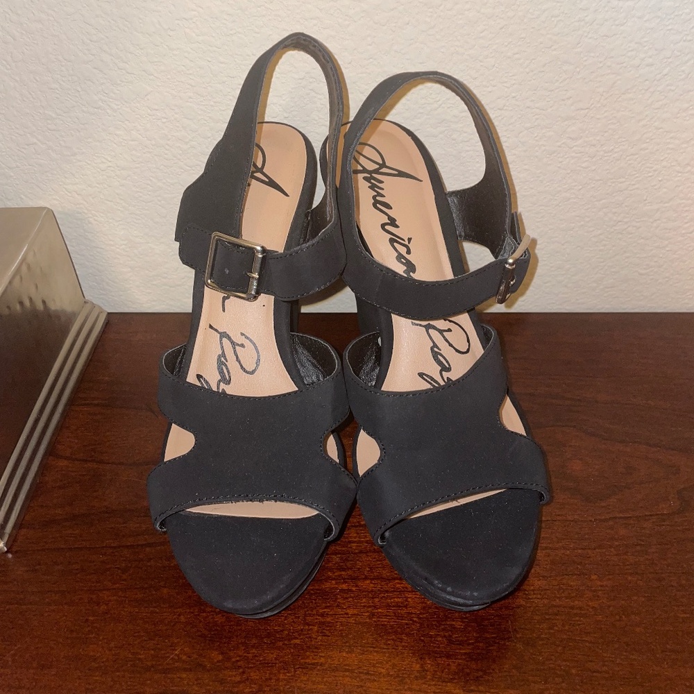 American Rag Womens Platform Wedge Sandals